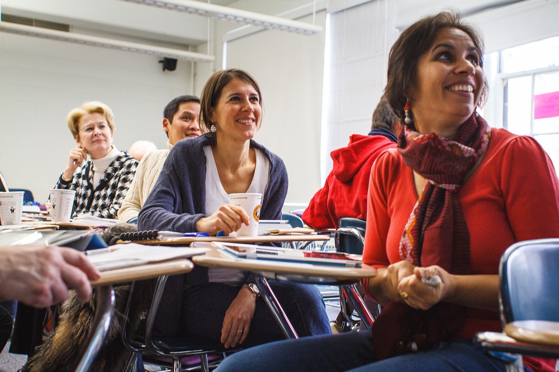 cropped-faculty-979900_1920.jpg